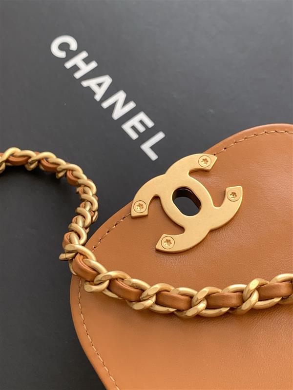 2026127215021116 720